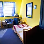 Rehberge Mitte فندق