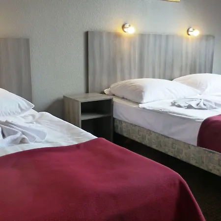 Rehberge Mitte فندق 2*