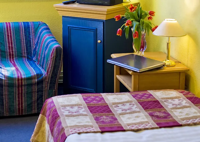 Rehberge Mitte Hotel 2*