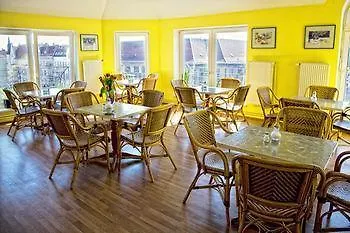 Rehberge Mitte 호텔 2*